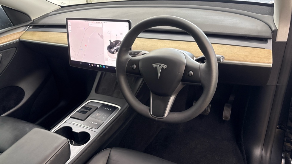 TESLA MODEL Y HATCHBACK Long Range AWD 5dr Auto