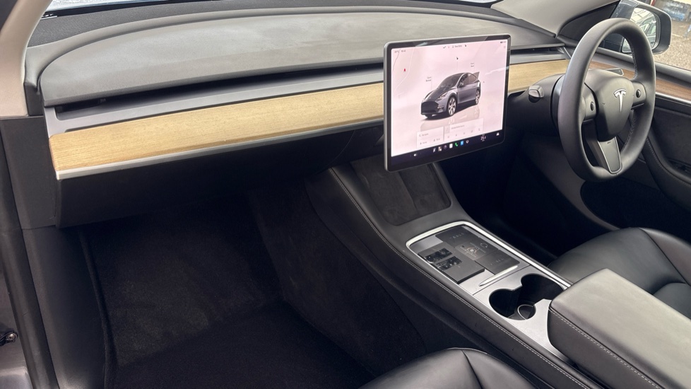 TESLA MODEL Y HATCHBACK Long Range AWD 5dr Auto