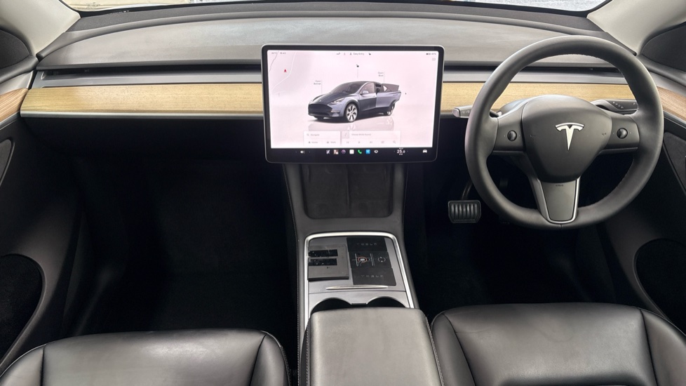 TESLA MODEL Y Image 11