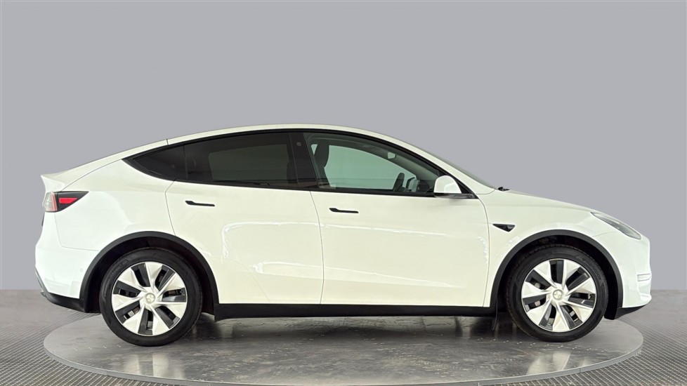 TESLA MODEL Y Image 6