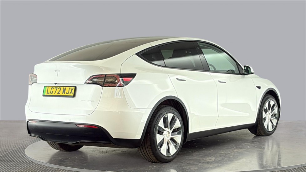 TESLA MODEL Y Image 5