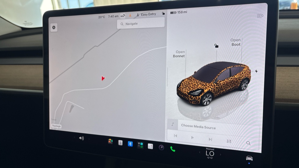 TESLA MODEL Y Image 12