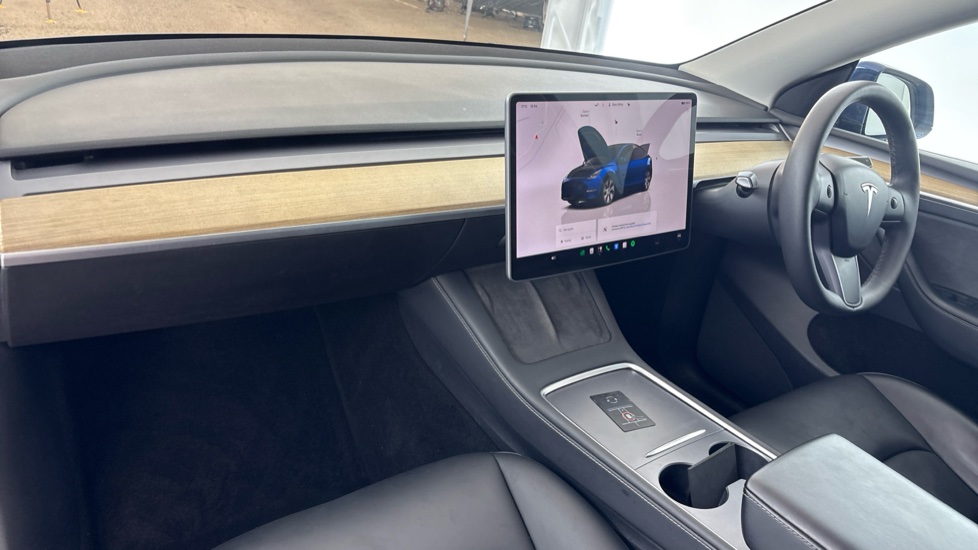 TESLA MODEL Y HATCHBACK Long Range AWD 5dr Auto