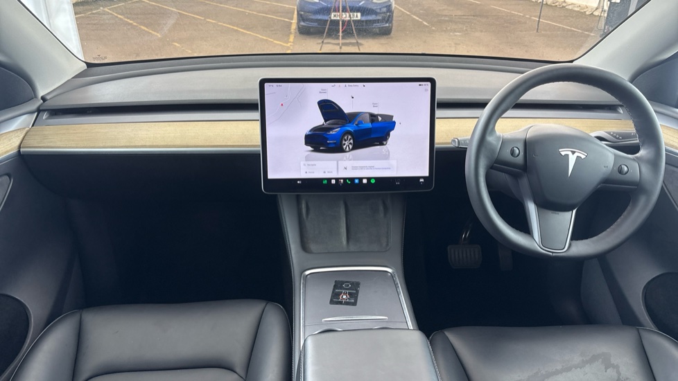 TESLA MODEL Y Image 11