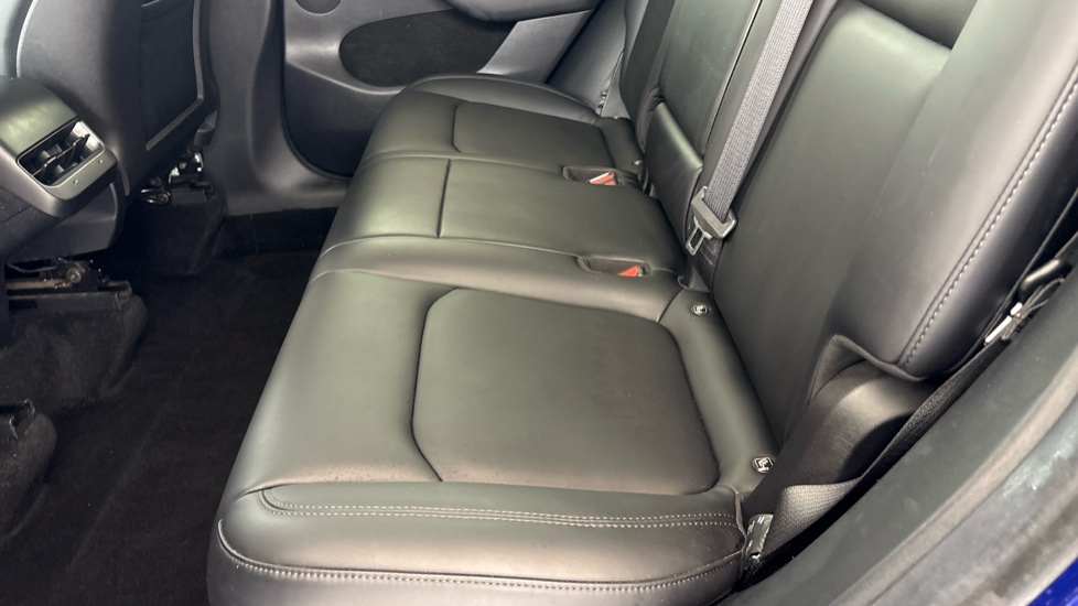 TESLA MODEL Y HATCHBACK Long Range AWD 5dr Auto
