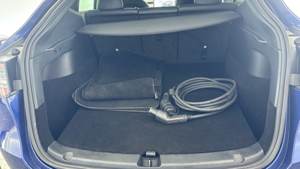 TESLA MODEL Y HATCHBACK Long Range AWD 5dr Auto