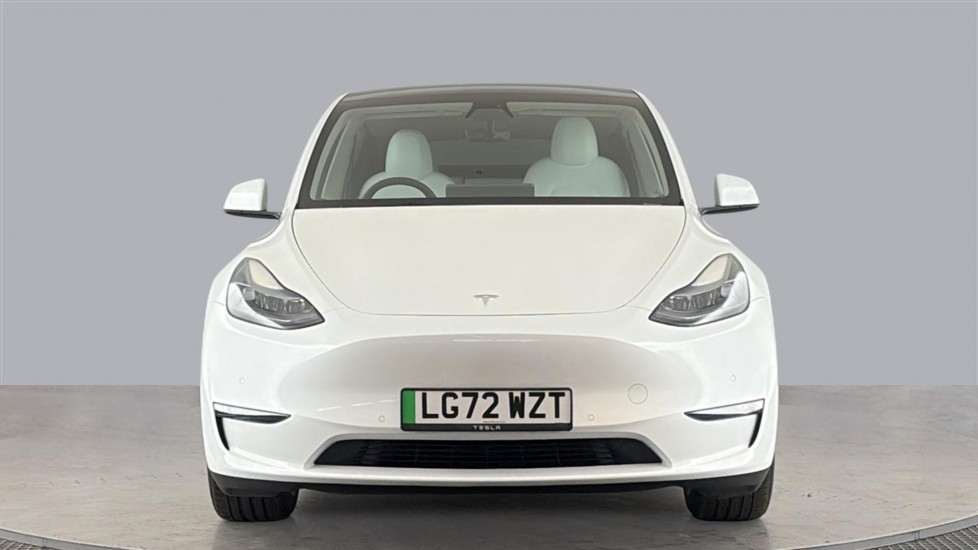TESLA MODEL Y Image 8