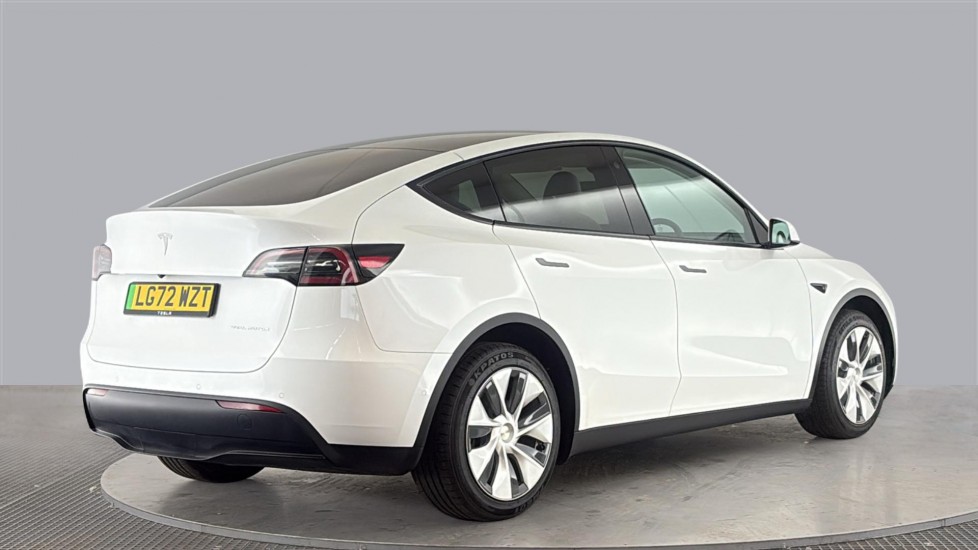 TESLA MODEL Y Image 5