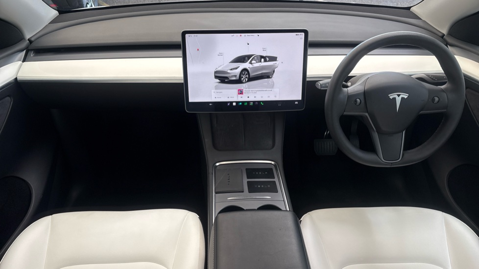TESLA MODEL Y Image 11