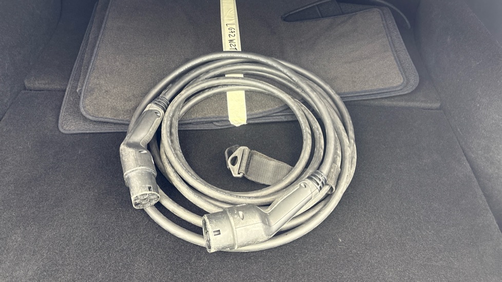 TESLA MODEL Y Image 22