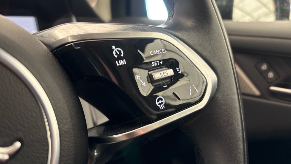 JAGUAR I-PACE ESTATE 294kW EV400 R-Dynamic SE Black 90kWh 5dr Auto