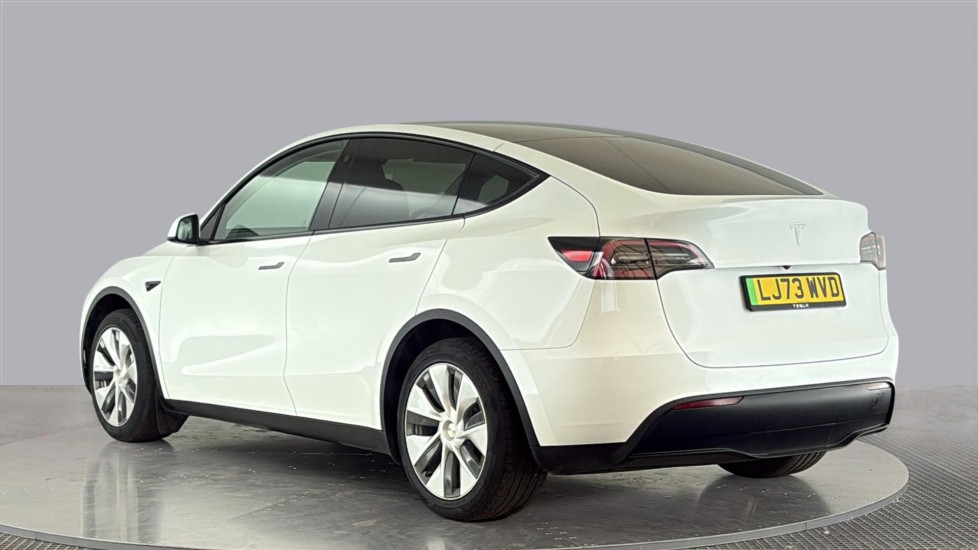 TESLA MODEL Y Image 3