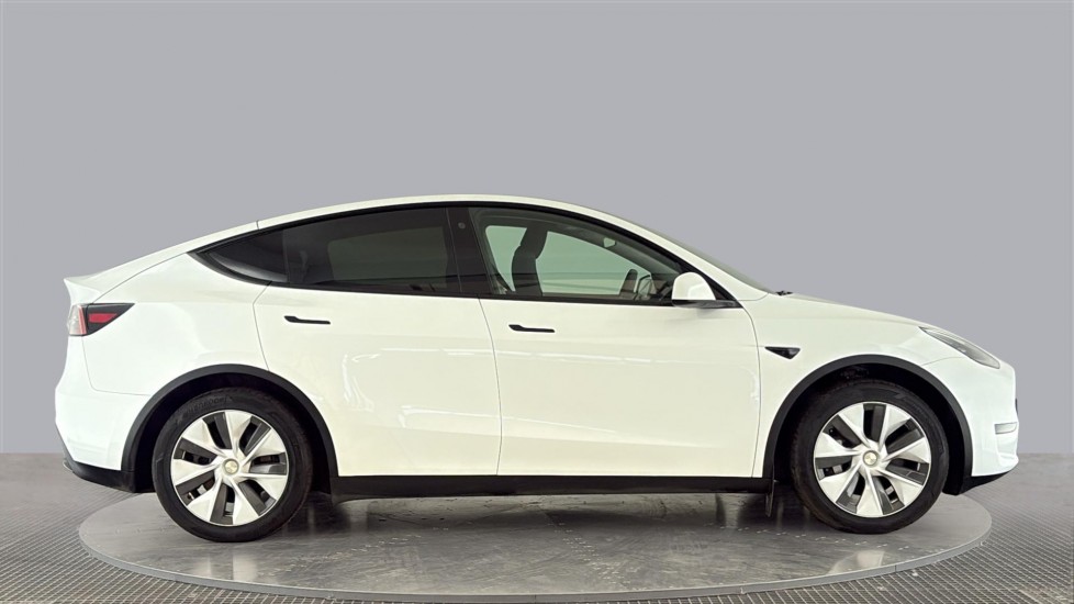 TESLA MODEL Y Image 6
