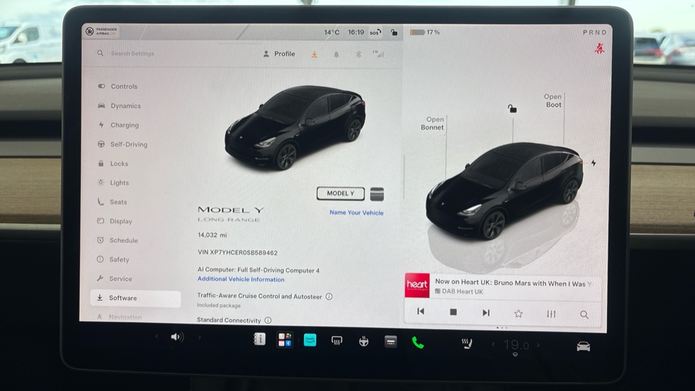 TESLA MODEL Y HATCHBACK Long Range RWD 5dr Auto