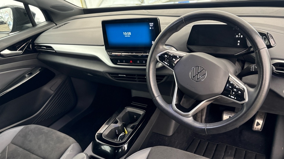 VOLKSWAGEN ID.4 Image 9