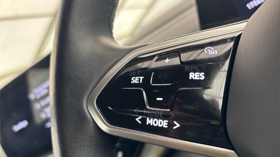 VOLKSWAGEN ID.4 cruise control