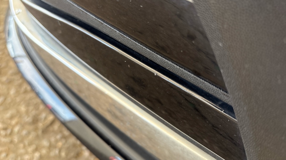 VOLKSWAGEN GOLF Multiple chips