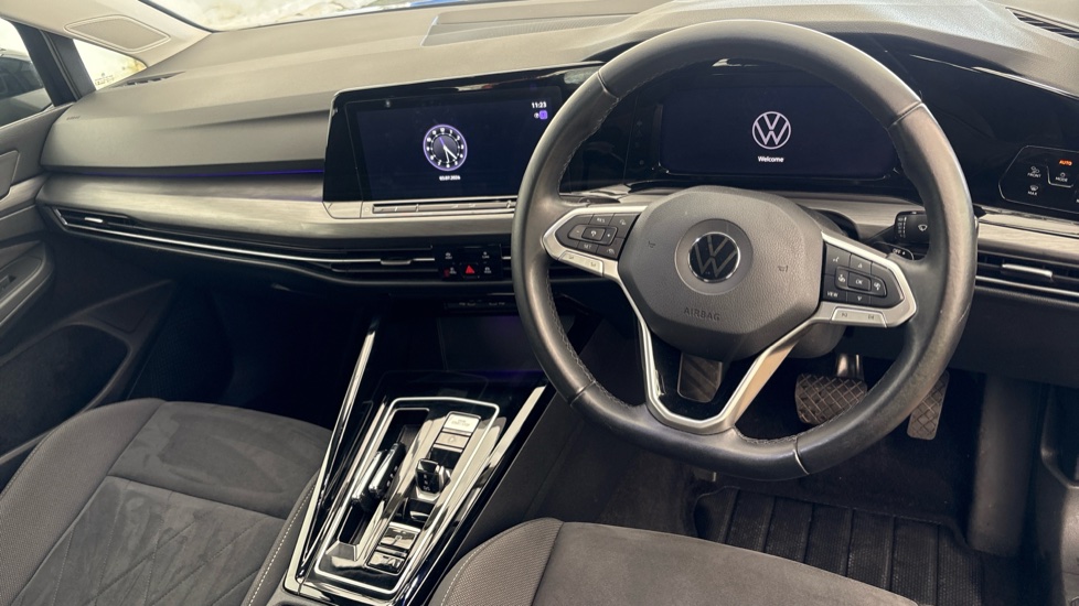 VOLKSWAGEN GOLF Image 9