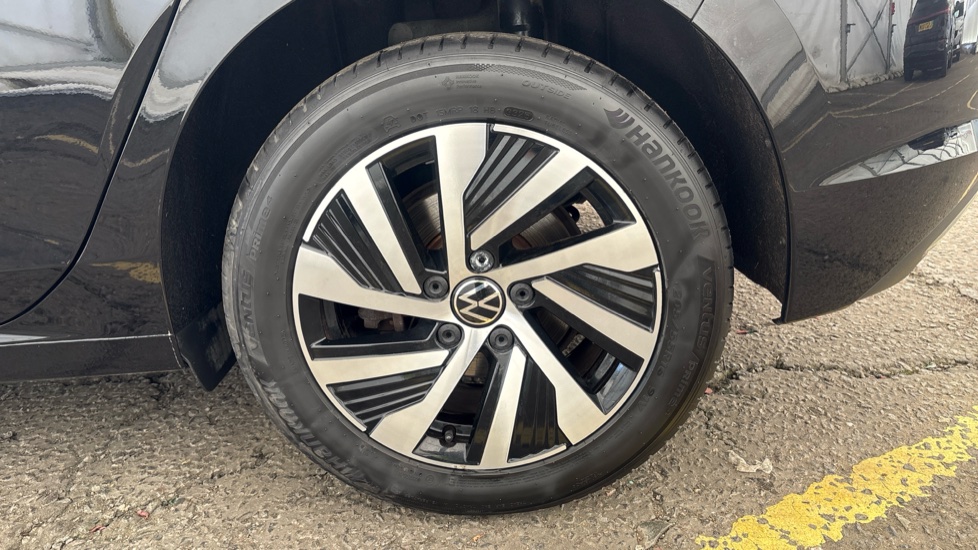 VOLKSWAGEN GOLF Image 18