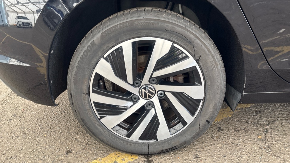 VOLKSWAGEN GOLF Image 19