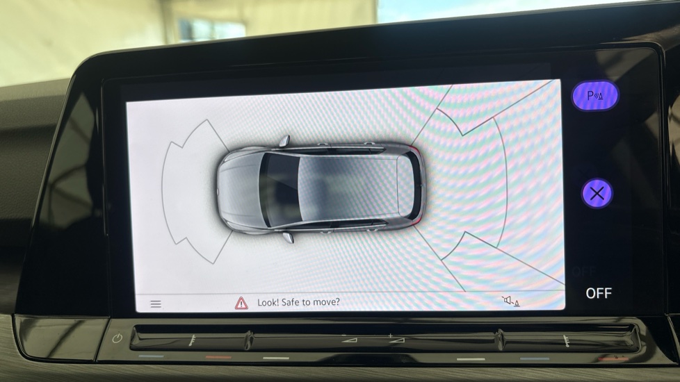 VOLKSWAGEN GOLF parking sensors