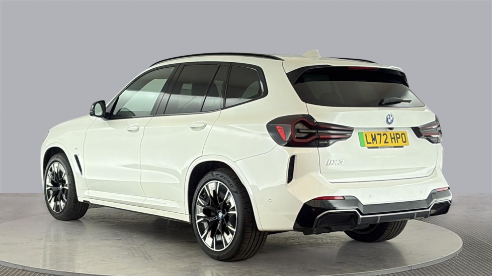 BMW iX3 Image 3
