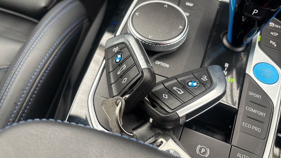 BMW iX3 two keys
