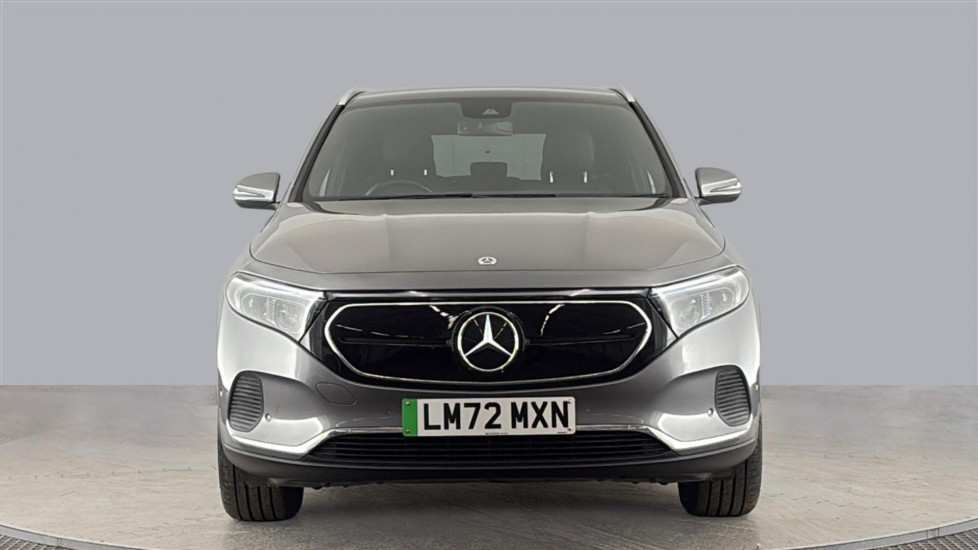 MERCEDES EQA Image 8