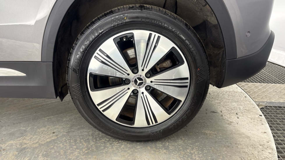 MERCEDES-BENZ EQA HATCHBACK EQA 250 140kW Sport 66.5kWh 5dr Auto