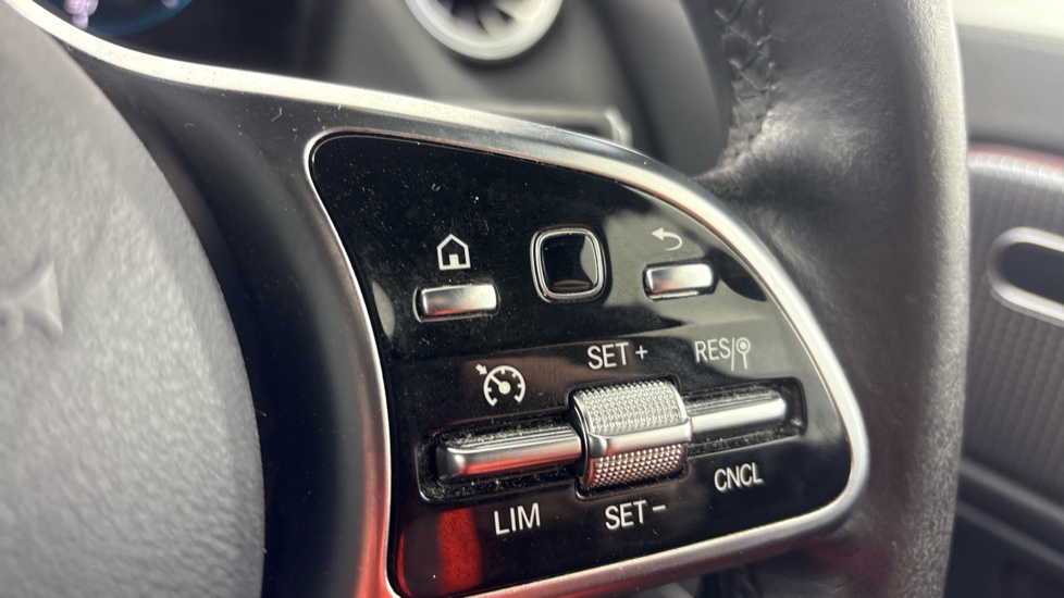 MERCEDES-BENZ EQA HATCHBACK EQA 250 140kW Sport 66.5kWh 5dr Auto
