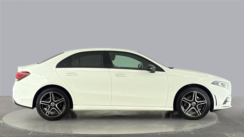 MERCEDES A CLASS Image 6