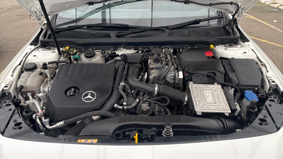 MERCEDES-BENZ A CLASS SALOON SPECIAL EDITIONS A250e AMG Line Premium Edition 4dr Auto