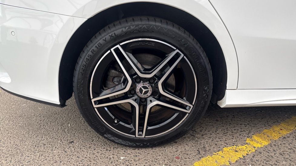 MERCEDES-BENZ A CLASS SALOON SPECIAL EDITIONS A250e AMG Line Premium Edition 4dr Auto