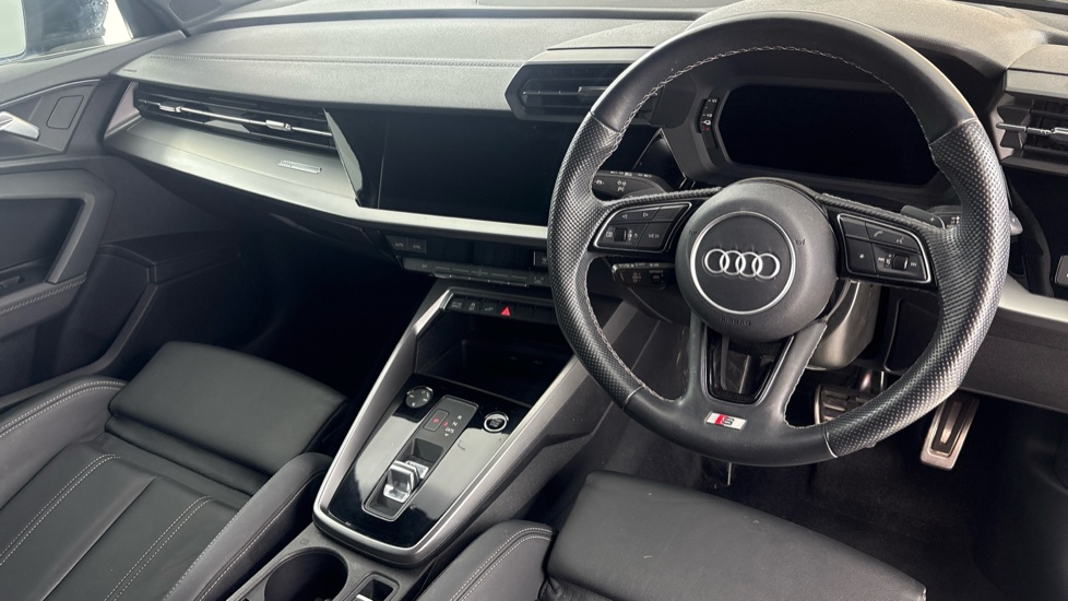 AUDI A3 SPORTBACK 40 TFSI e S Line 5dr S Tronic [17 inch Alloy]