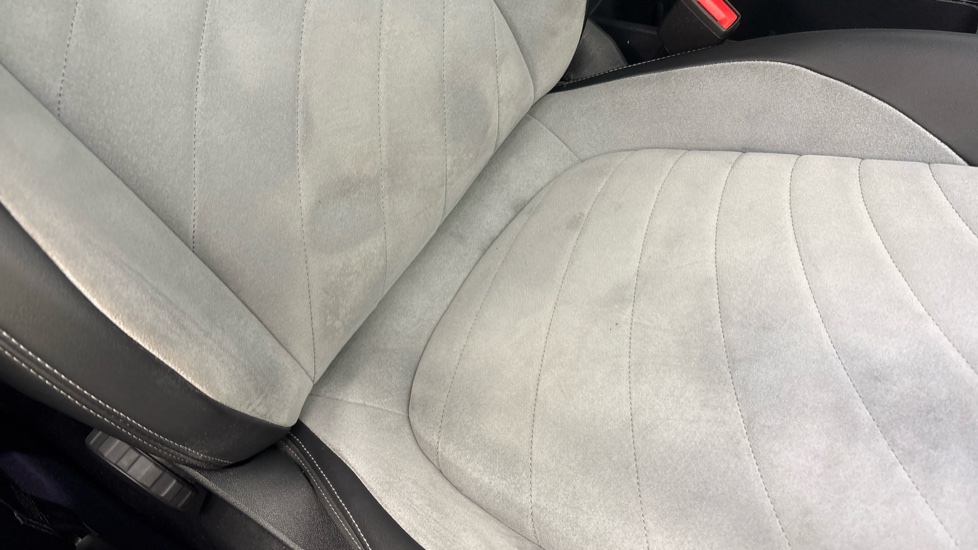 VOLKSWAGEN ID.3 HATCHBACK 150kW Family Pro Performance 58kWh 5dr Auto