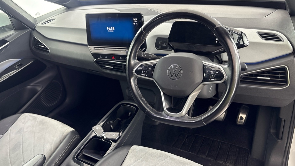 VOLKSWAGEN ID.3 HATCHBACK 150kW Family Pro Performance 58kWh 5dr Auto