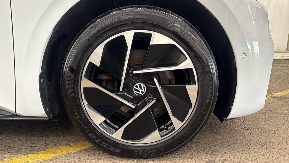 VOLKSWAGEN ID.3 HATCHBACK 150kW Family Pro Performance 58kWh 5dr Auto
