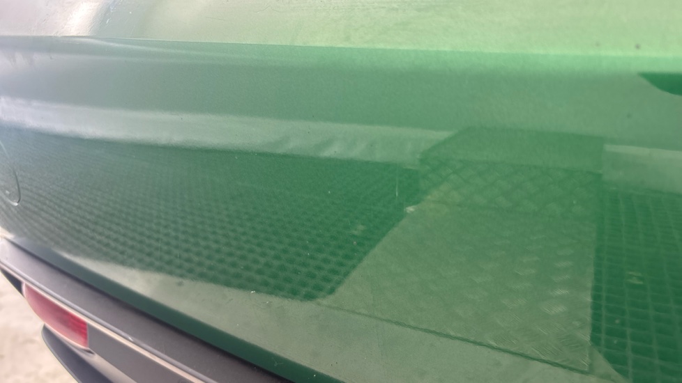 MINI HATCHBACK scratches