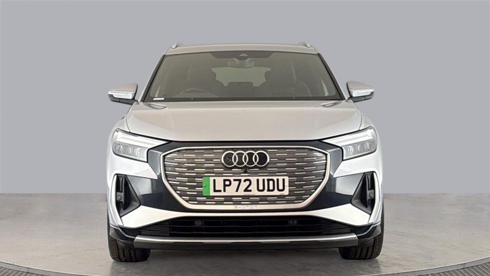 AUDI Q4 Image 8