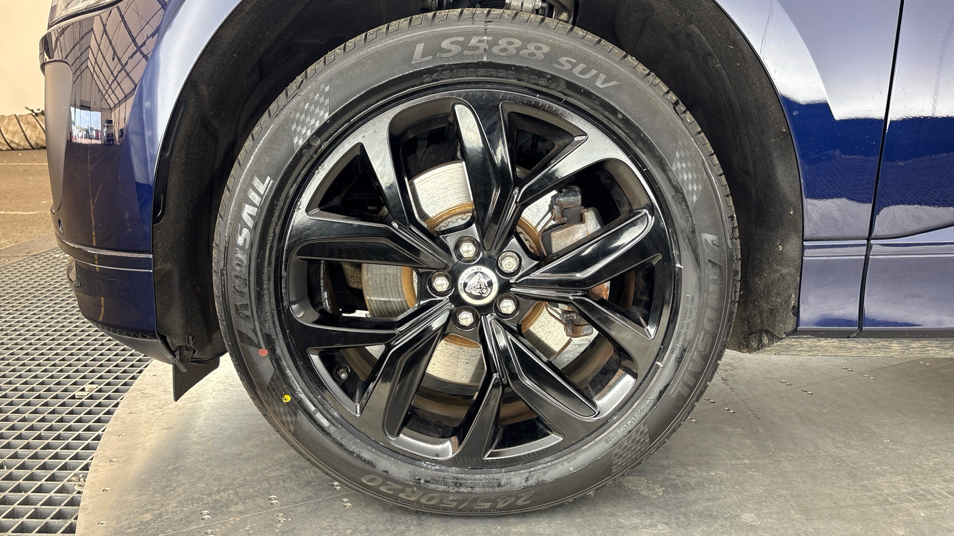 JAGUAR I-PACE I-PACE ESTATE 294kW EV400 R-Dynamic SE Black 90kWh 5dr Auto