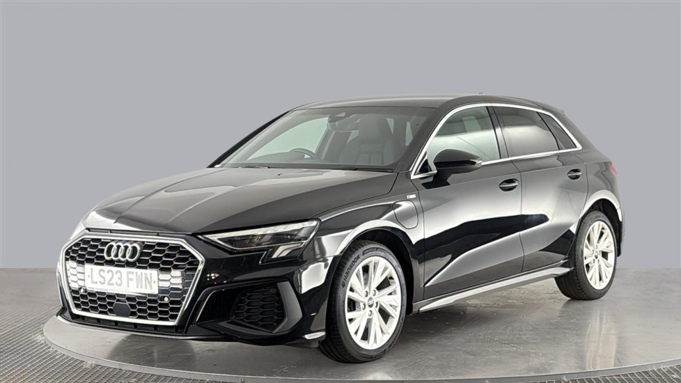 AUDI A3 40 TFSI e S Line 5dr S Tronic [17 inch Alloy]
