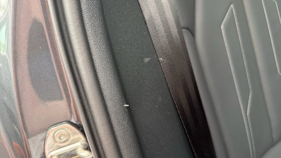 AUDI A3 Scuff