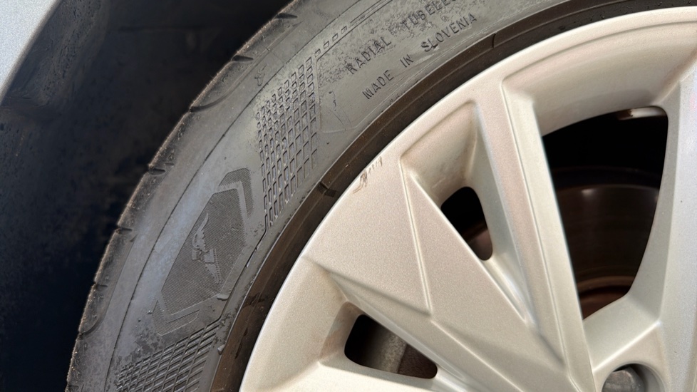 AUDI A3 Scuff