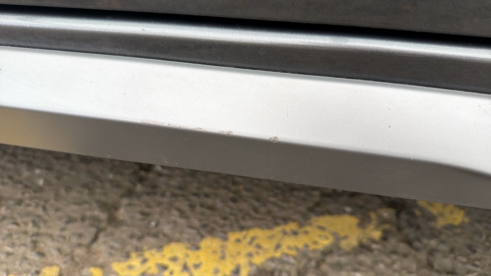 AUDI A3 Scuff