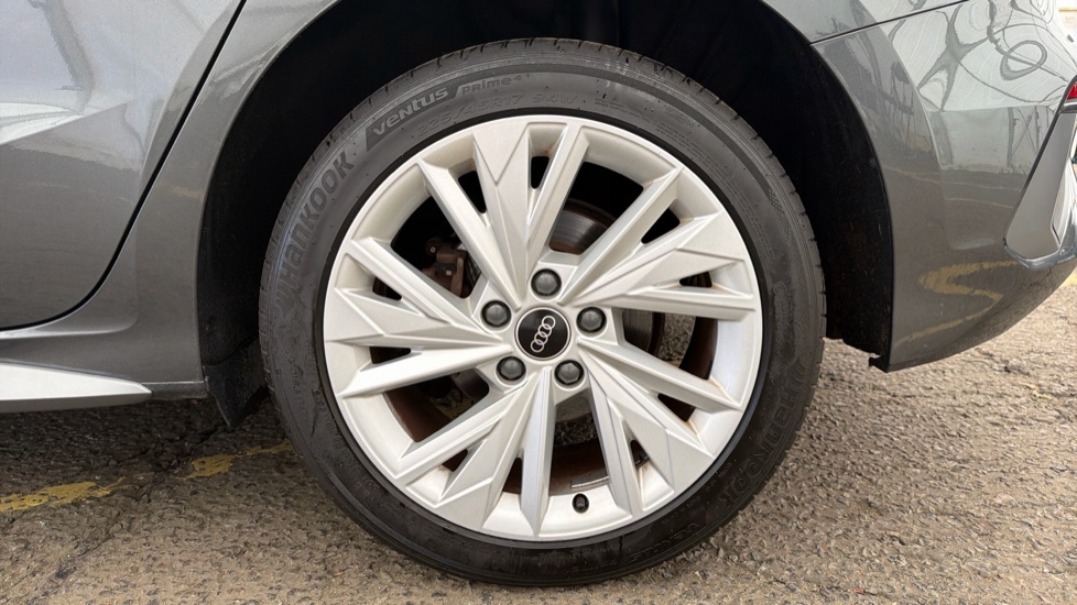 AUDI A3 Image 18