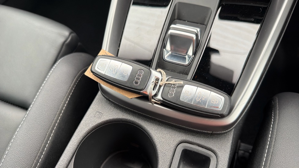 AUDI A3 2 keys available