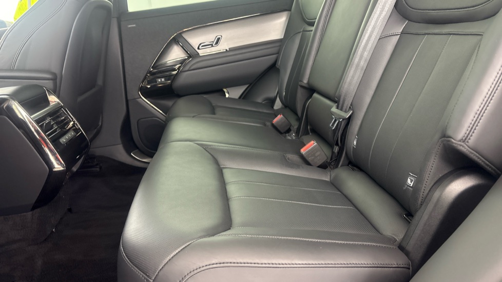 LAND ROVER RANGE ROVER SPORT Image 14