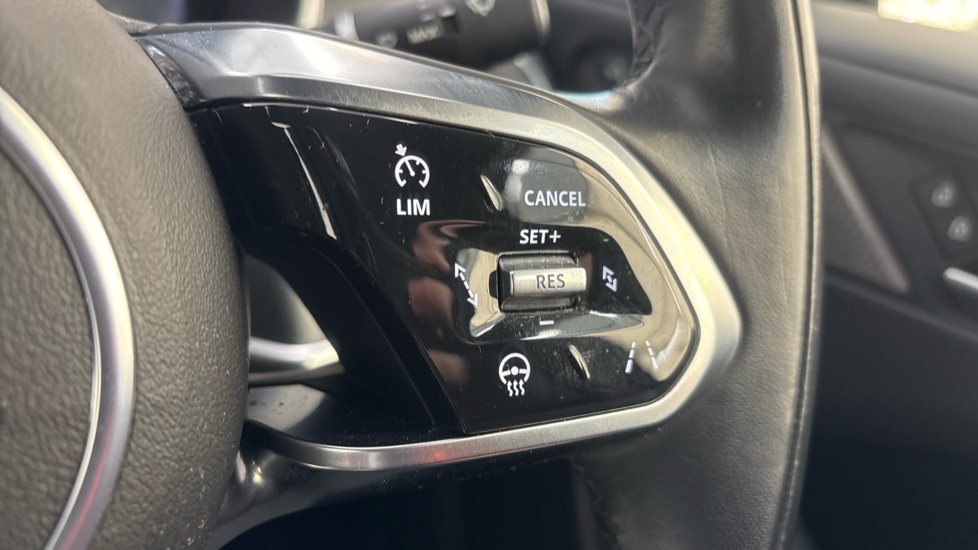 JAGUAR I-PACE ESTATE 294kW EV400 R-Dynamic SE Black 90kWh 5dr Auto