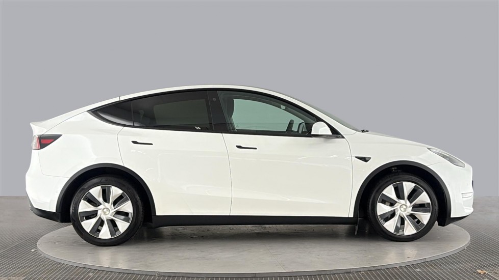 TESLA MODEL Y Image 6