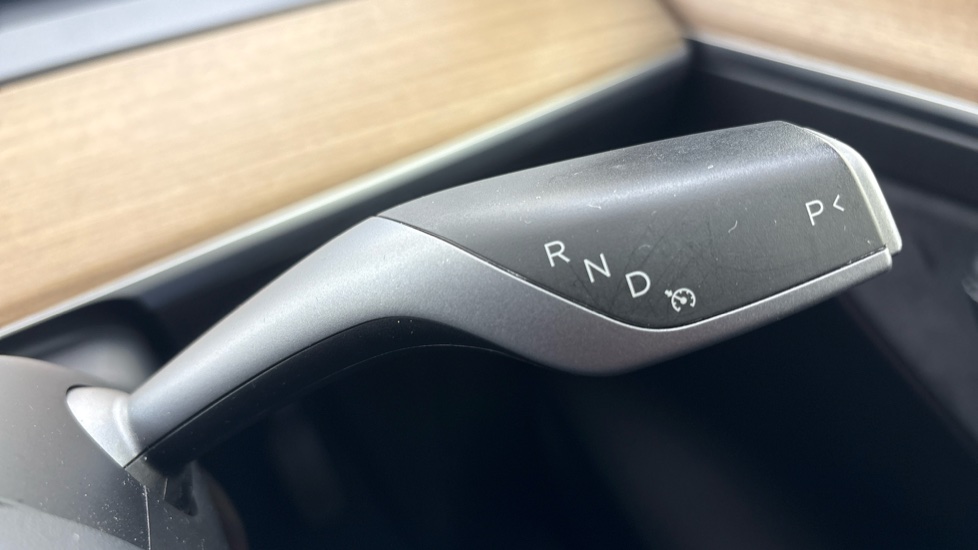 TESLA MODEL Y cruise control